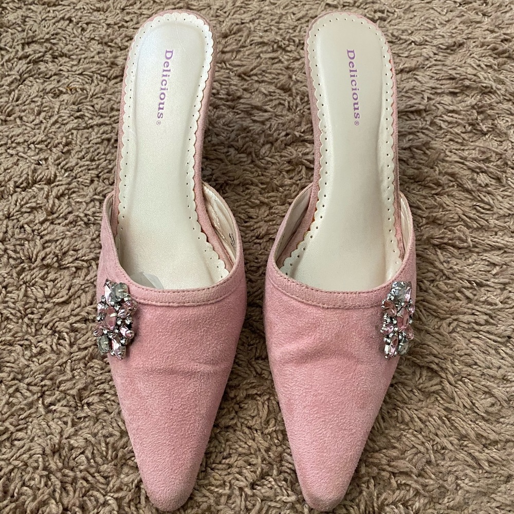 Low Mauve heels